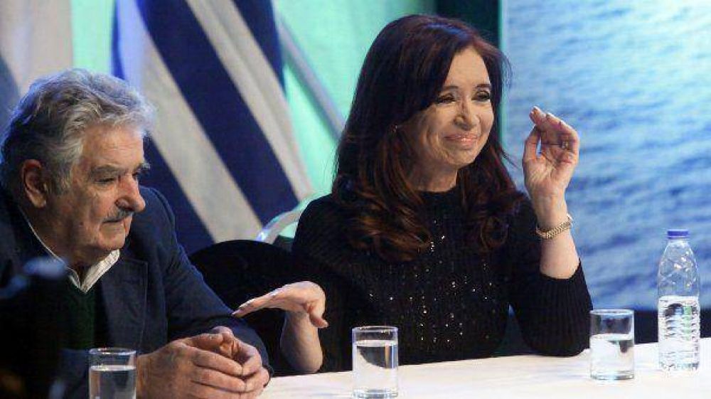 Mujica acusa a Argentina de "hacer a�icos" el Mercosur
