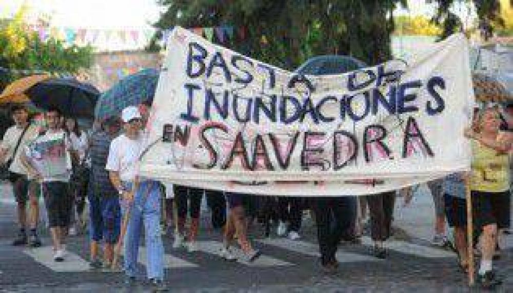 Vecinos de Saavedra recorrer�n en �Botebus� la avenida Cabildo
