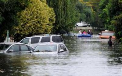 Temporal en La Plata: A 7 meses, vecinos convocan a un "piletazo"