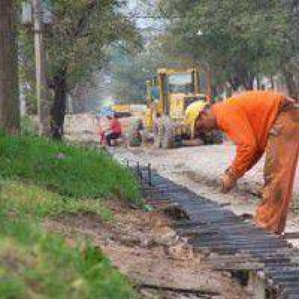 Construir�n cordones cuneta en los barrios