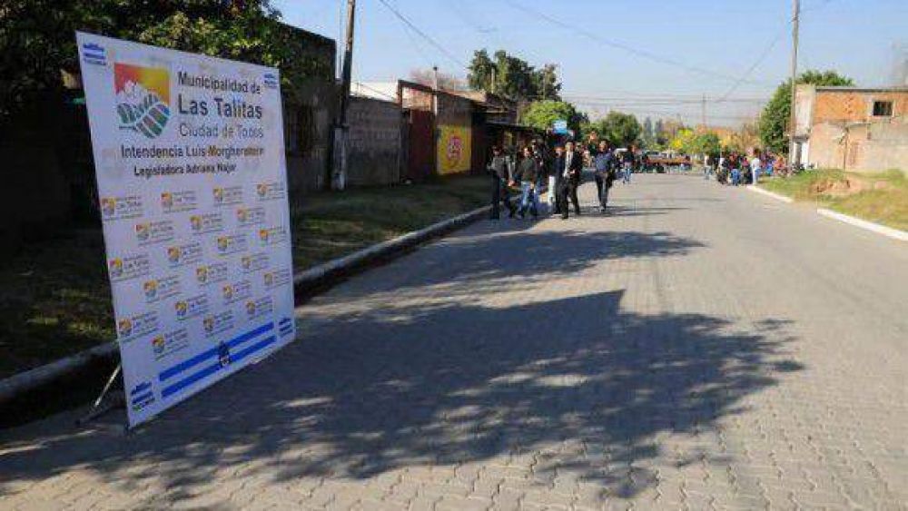 Piden remoci�n de un edil que tiene a su esposa cobrando un plan
