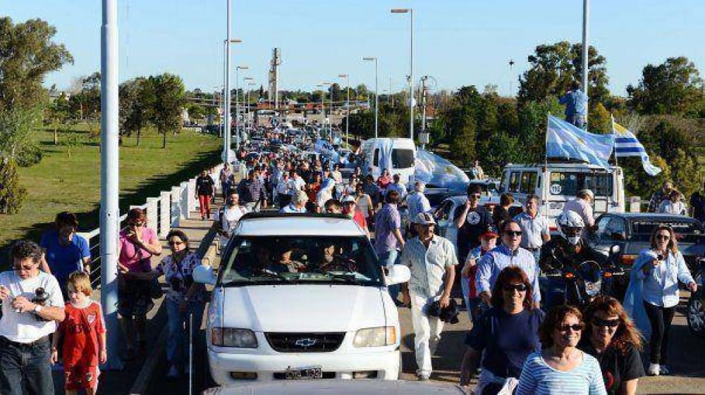 Asamblestas de Gualeguaych vuelven a marchar contra UPM