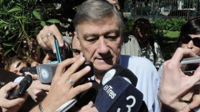 Binner: �Nadie sabe qui�n es el presidente�