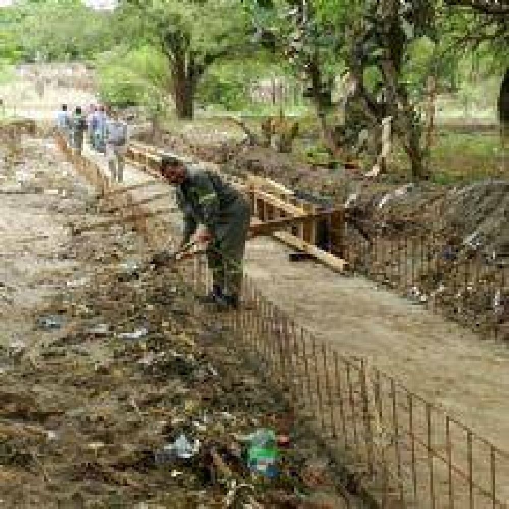 Obras de desag�e en la zona Sur