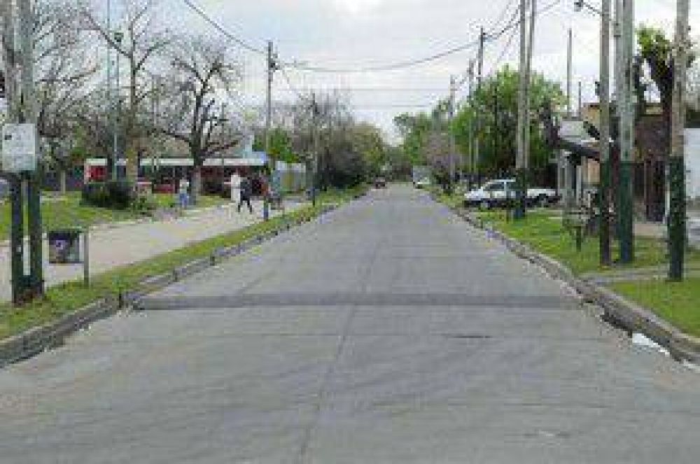Otros cinco barrios quedaron en 2013 asfaltados por completo