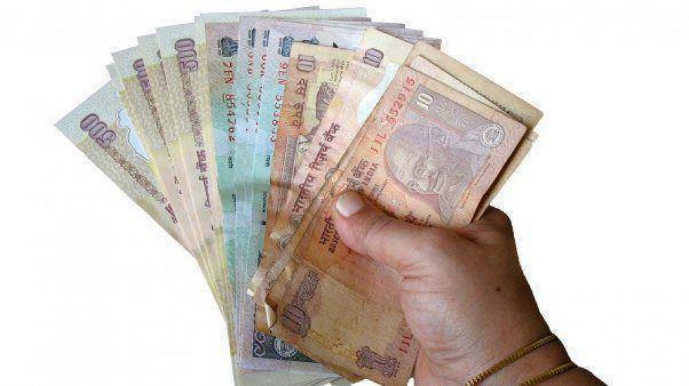 "Renuncio porque me pagan mucho", dijo un trabajador de la India