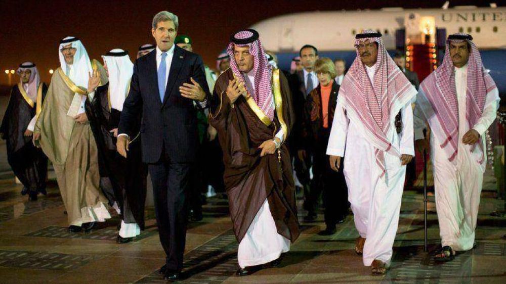 John Kerry lleg� a Arabia Saudita con la misi�n de disipar tensiones