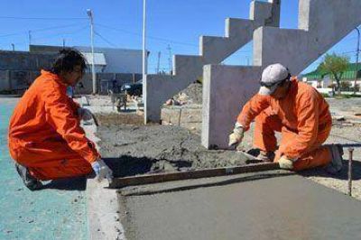 Avanza la obra del play�n