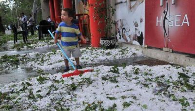 Cient�ficos descreen de los �cortatormentas� en el norte