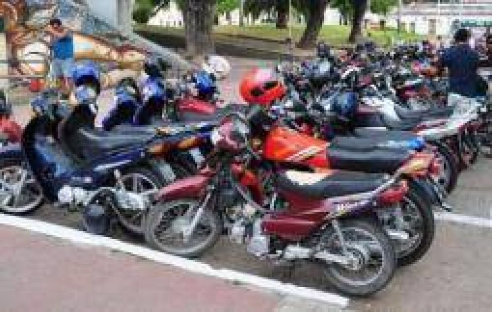 EL RTO para motos de hasta 125 cc. costar� un litro de nafta