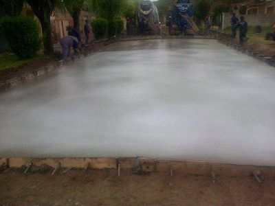 SE SIGUEN PAVIMENTANDO CALLES EN ROQUE P�REZ