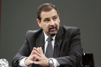Con P�rez en China, Ciurca asume la gobernaci�n en un momento complejo