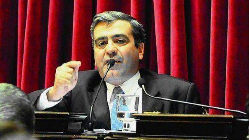 Ante denuncias de Lorenzetti sobre tr�fico de drogas en Tucum�n Cano le pedir� un informe