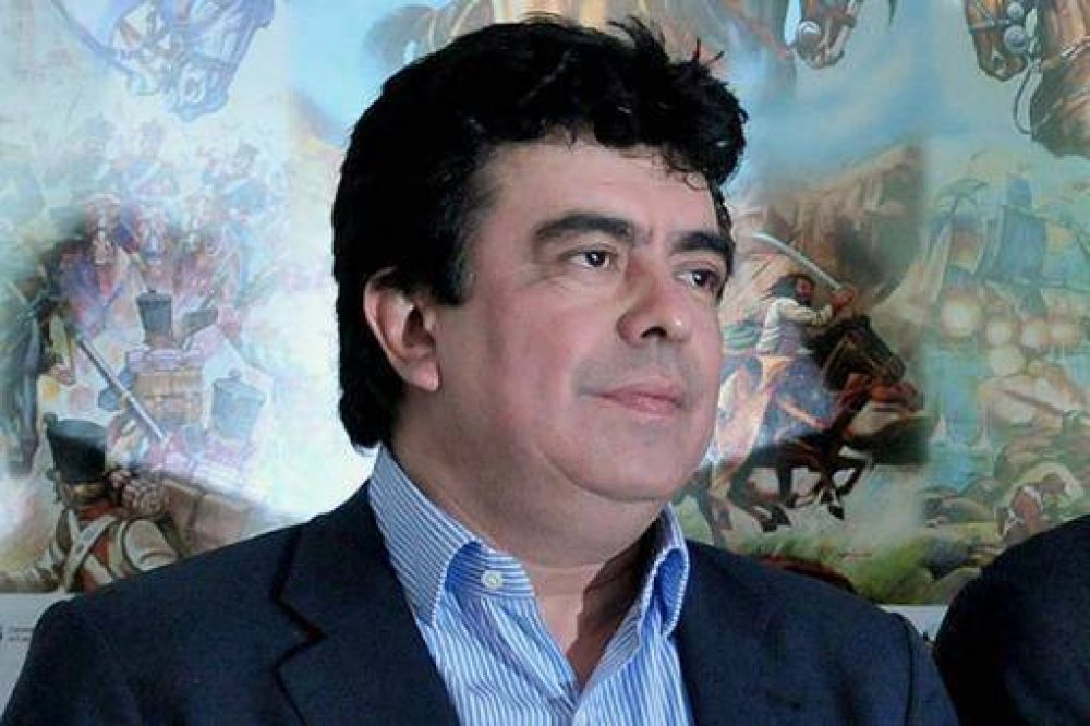Balearon la casa de Espinosa en un intento de asalto a su hija