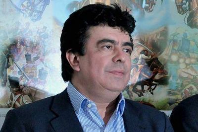 Balearon la casa de Espinosa en un intento de asalto a su hija