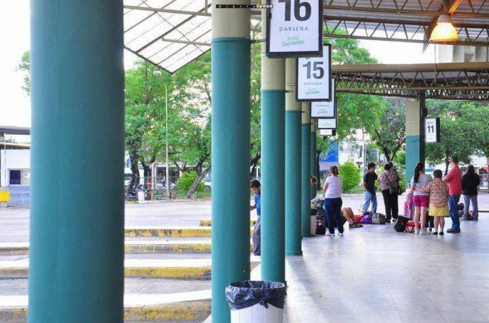 Reparan y pintan planta baja de la Terminal de �mnibus