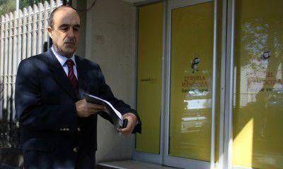 La UCR insiste con irregularidades en la compra de veh�culos por parte del Ministerio de Salud