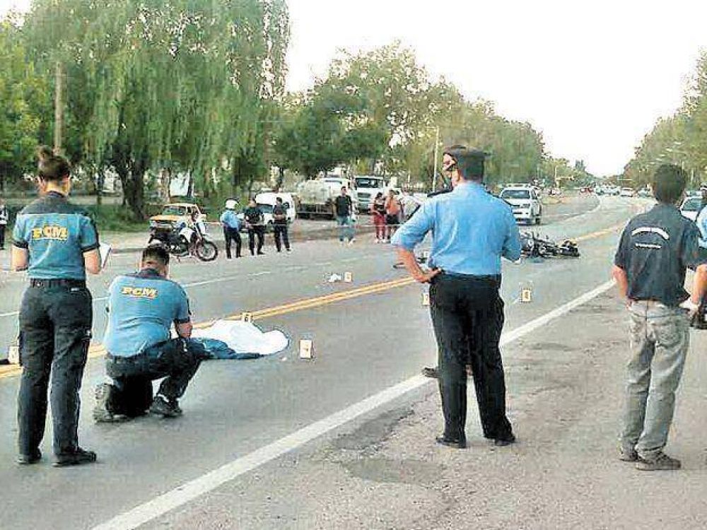 Un tr�gico domingo dej� m�s v�ctimas fatales en el tr�nsito mendocino: hubo cuatro muertos