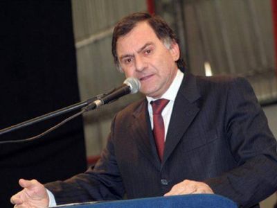 Abal Medina se reuni� con el intendente Julio Pereyra