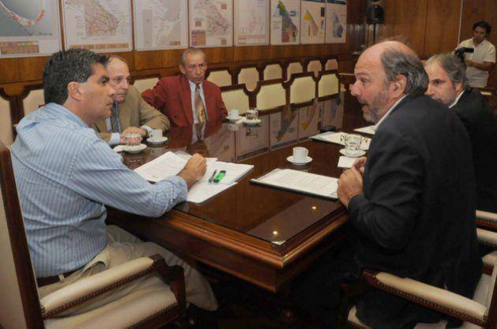 El gobernador se reuni� con el subsecretario de Puertos y V�as Navegables