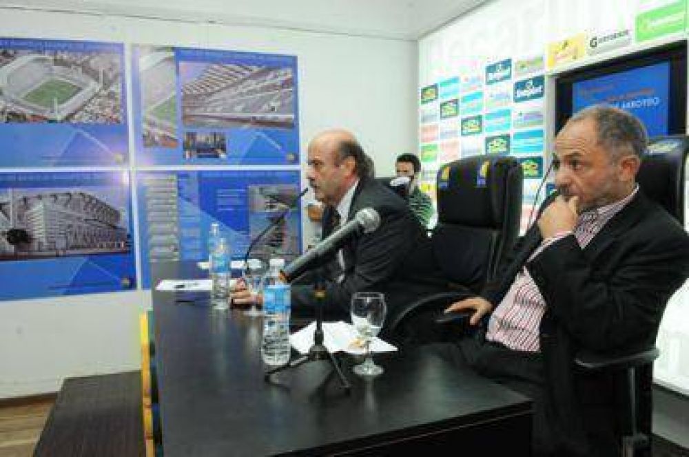 "Reflotamos una utop�a"