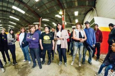 Usurpan un galp�n para instalarse a trabajar en construcci�n de viviendas
