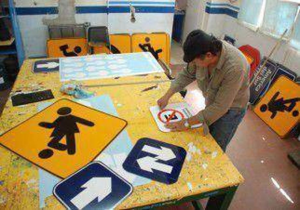 El 70 por ciento de la ciudad, sin los carteles indicativos 