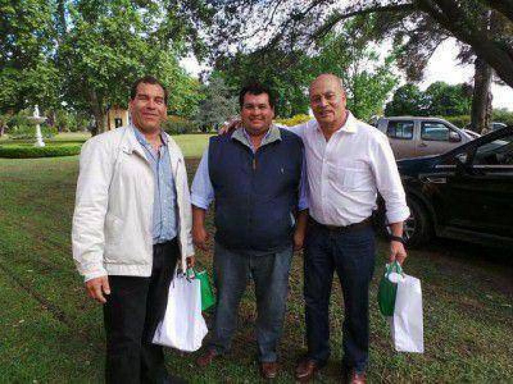 Misa, almuerzo y coloquio en Los �lamos