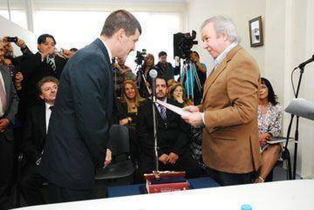 Salud: Anuncian que se trabajar� en la recomposici�n de salarios