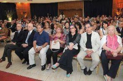 La Fundaci�n Cultural present� la colecci�n de obras de Jorge Washington �balos