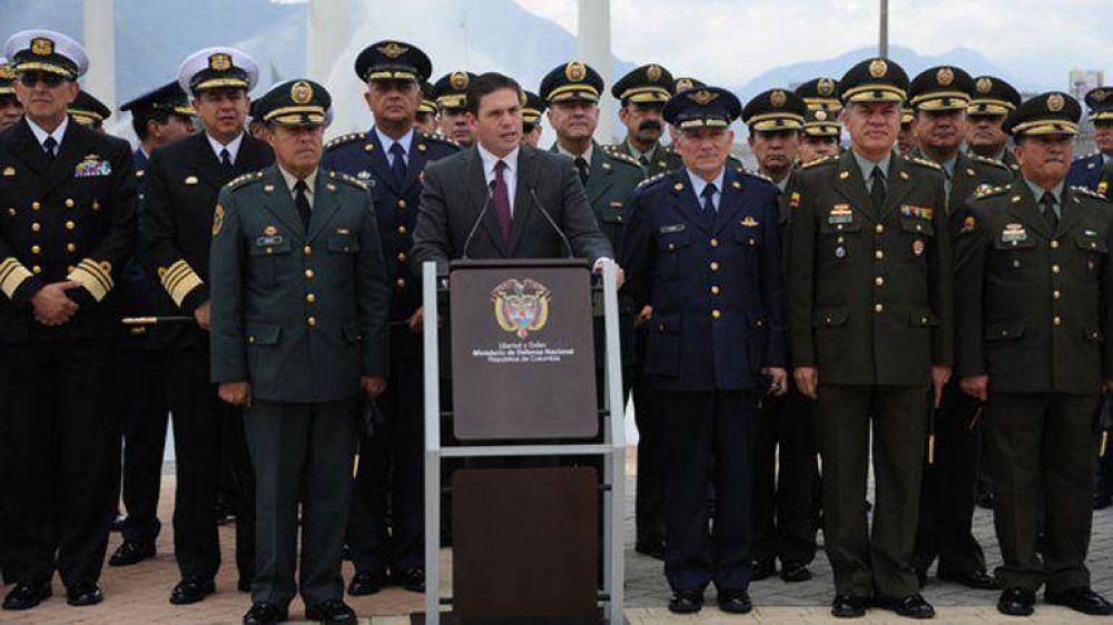 "Los jefes de las FARC viven como reyes"