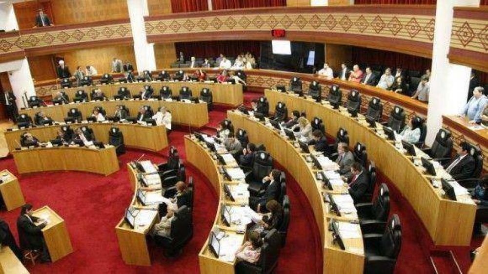 En parlamentaria decidir�n la pr�xima sesion legislativa