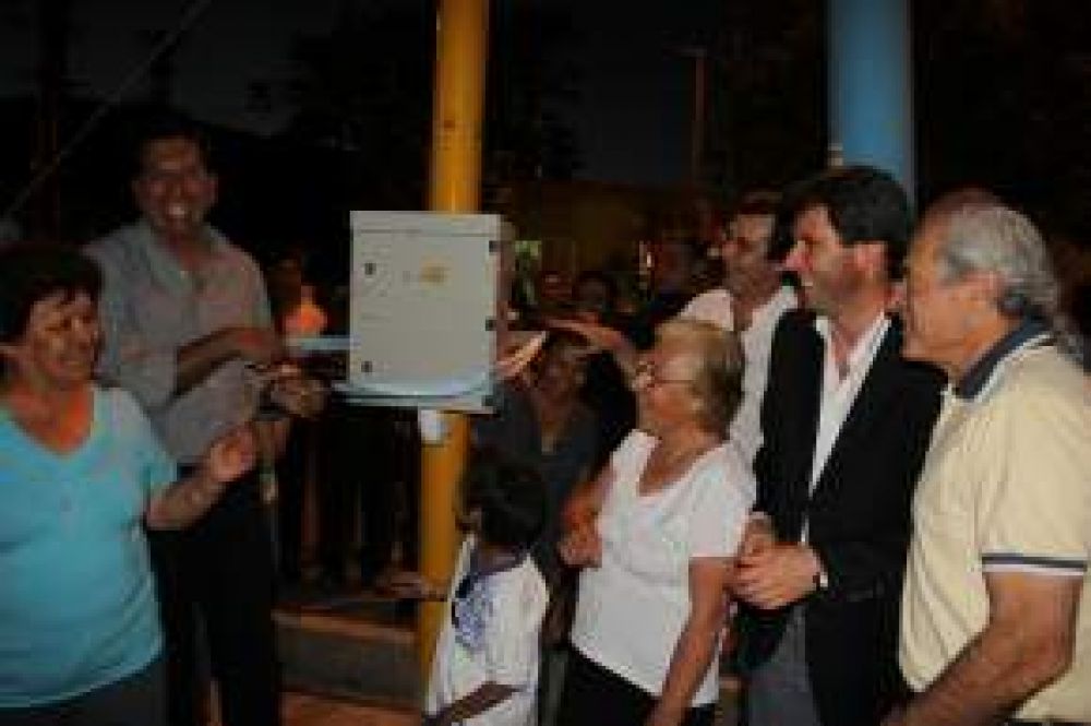 Habilitaron obras de ensanche, nuevo alumbrado p�blico y semaforizaci�n
