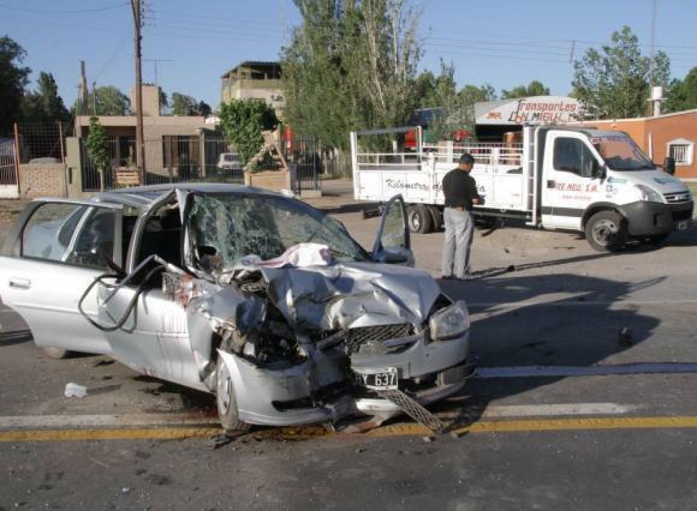Muri� el hombre que estaba grave tras un choque en Ruta 20: es la cuarta v�ctima en menos de 19 horas