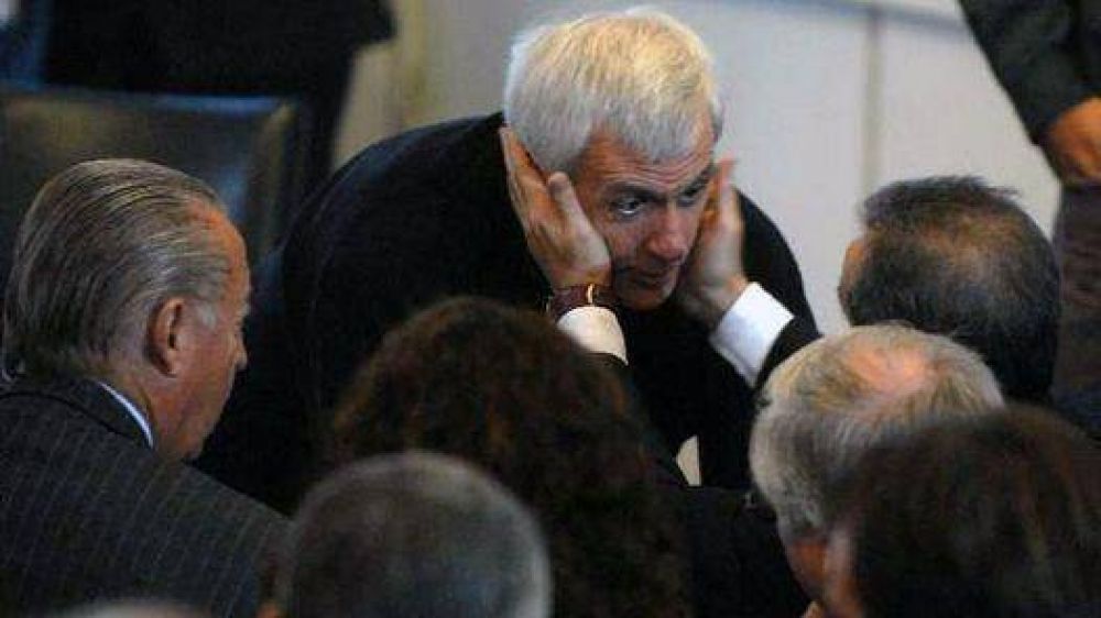 Moreno organiz� un encuentro con M�ndez y Cal� en la Secretar�a de Comercio