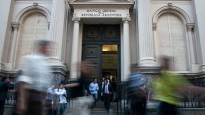  Nueva norma del Banco Central obligar� a empresas a traer d�lares al pa�s