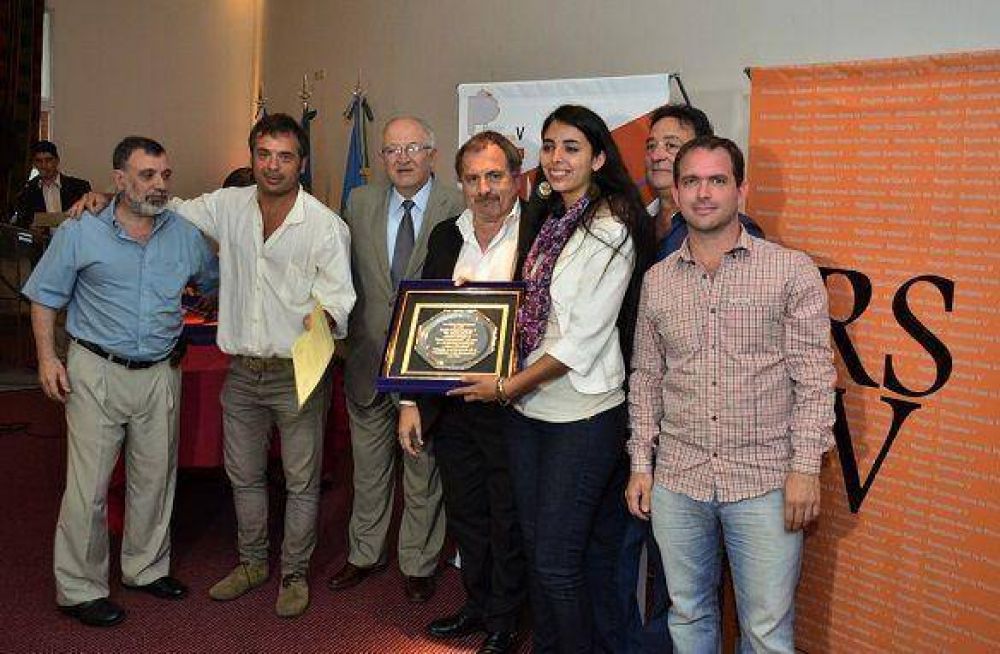 Premian el trabajo pedi�trico �casa por casa� en Islas de San Fernando