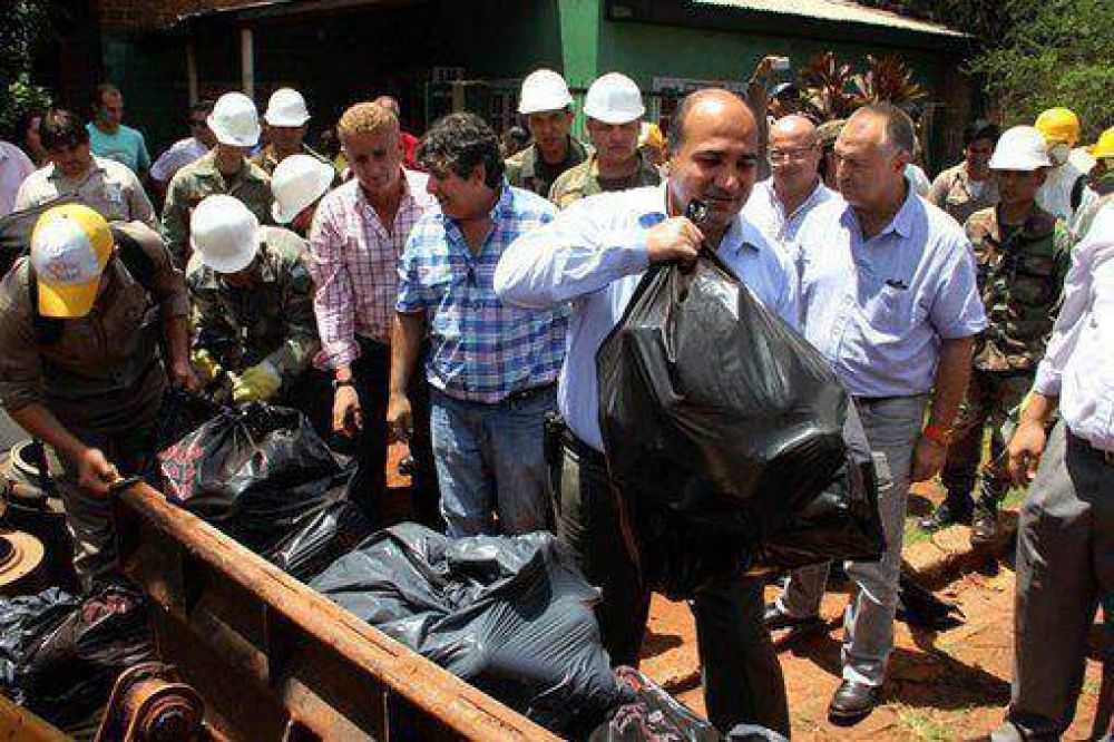 Manzur anunci� que se redoblar�n esfuerzos en lucha contra el dengue