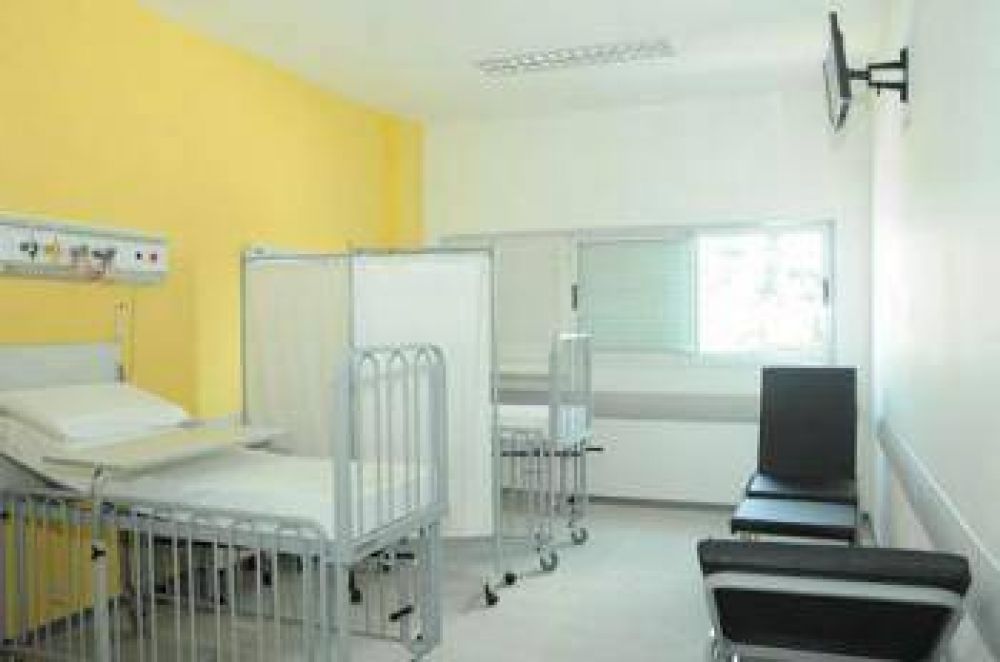 Ya se construyeron las primeras salas pedi�tricas del nuevo hospital municipal