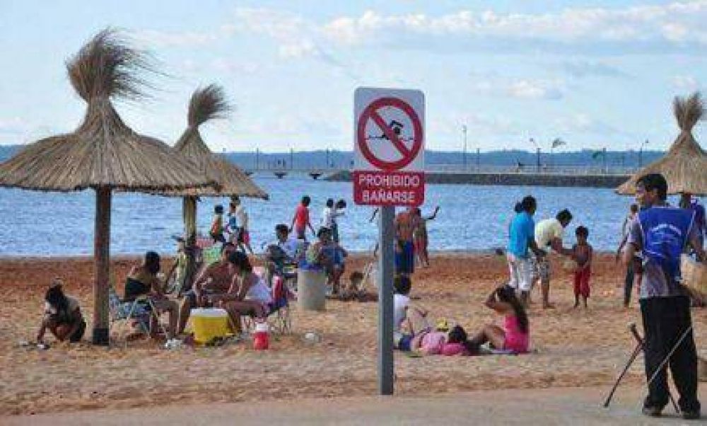 En Posadas hay s�lo 16 guardavidas habilitados para piletas y balnearios