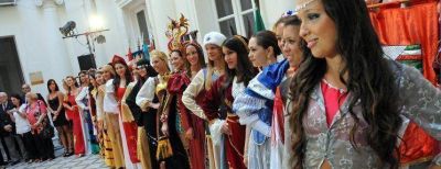 Presentaron la 29� Fiesta de Colectividades y las candidatas a reinas