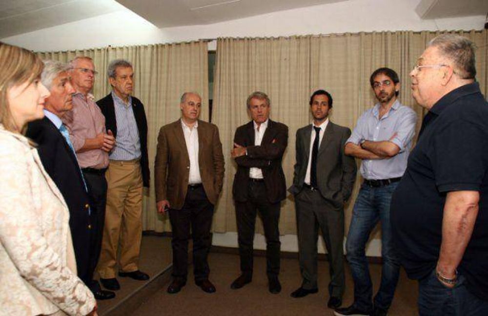 Propuesta de modernidad y sustentabilidad en los edificios gubernamentales de la Ciudad C�vica