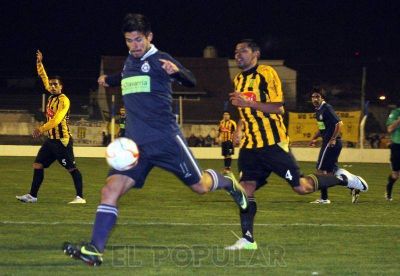 Racing quiere aprovechar el envi�n en Tandil
