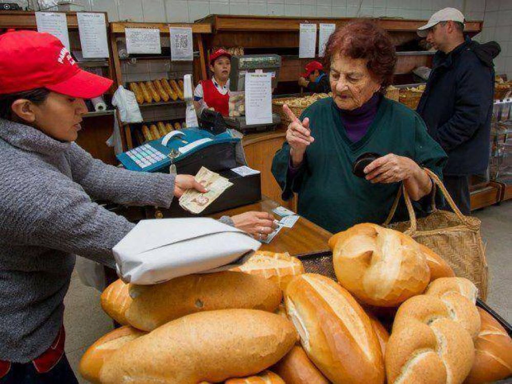 Se concret la suba del pan: $22 por kg