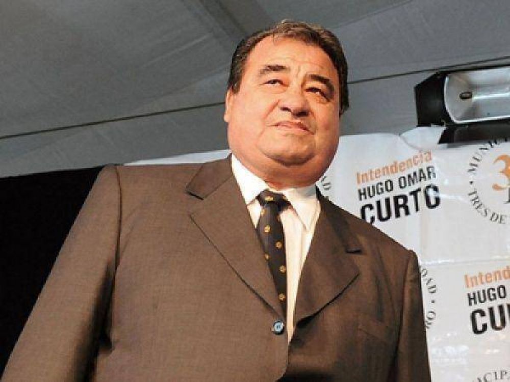 La escoba de Curto ya empez� a barrer
