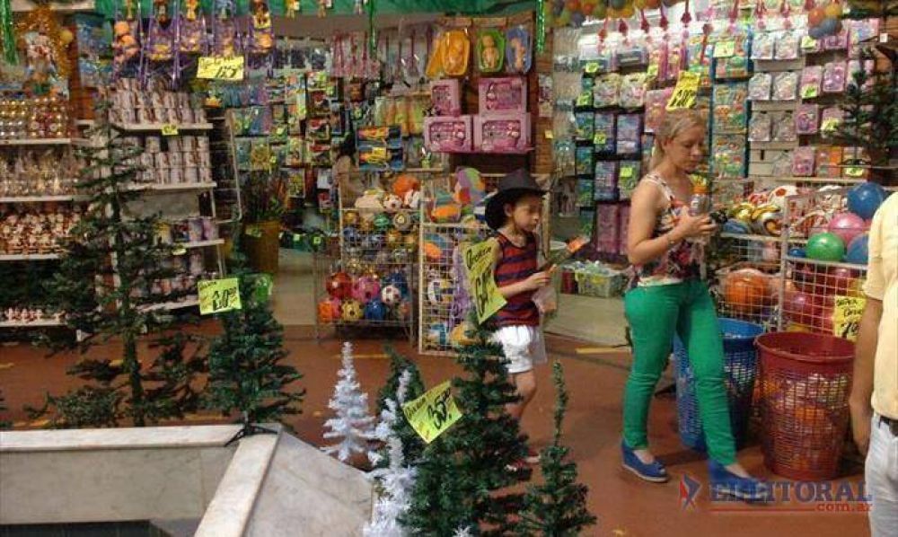 Para diciembre preparan una canasta navide�a y 12 cuotas con tarjetas