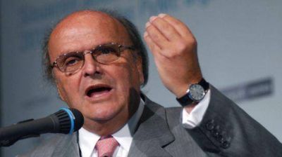 Ignacio De Mendiguren: "No queremos enfriar la econom�a"