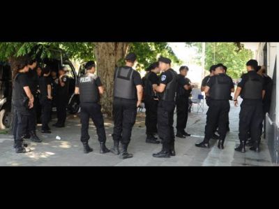 "Hay poca voluntad de la provincia de hacer una reforma policial profunda"