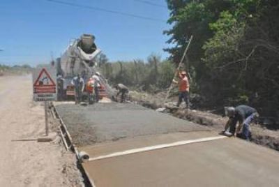 El Programa �Salir del Barro� se extiende por todo el distrito
