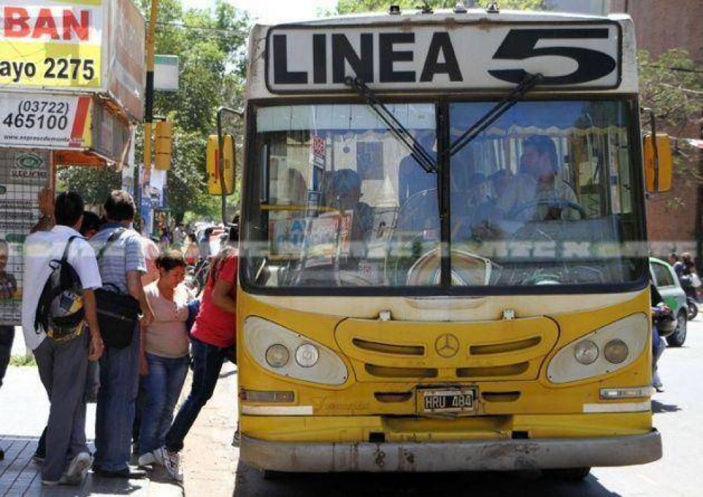 Garantizan el servicio de colectivos mientras sigue la negociaci�n por el precio del boleto